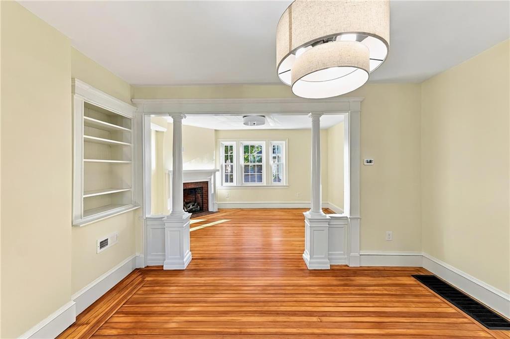 20 Nisbet Street Property Photo 10