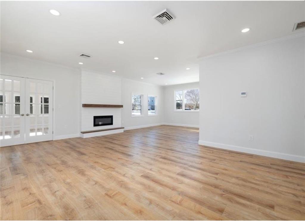 36 Kinnicutt Avenue Property Photo 10