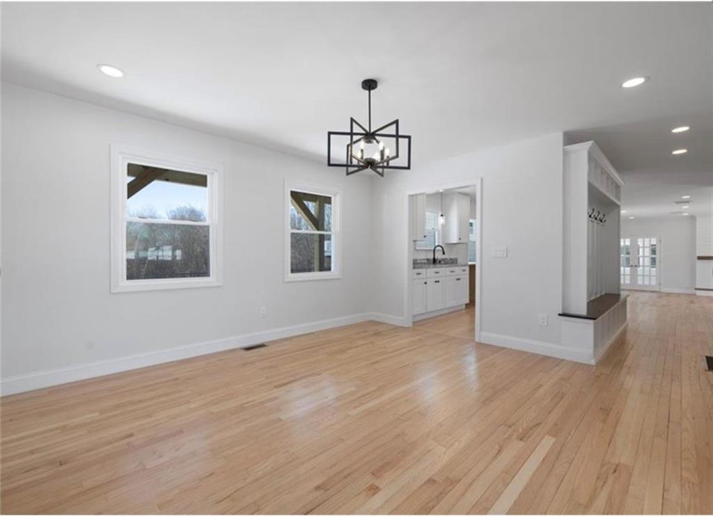36 Kinnicutt Avenue Property Photo 19
