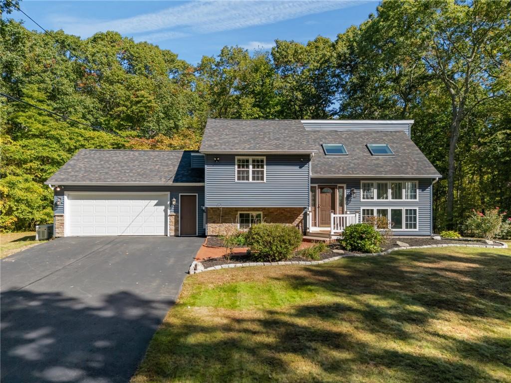 1720 Harkney Hill Road Property Photo 1