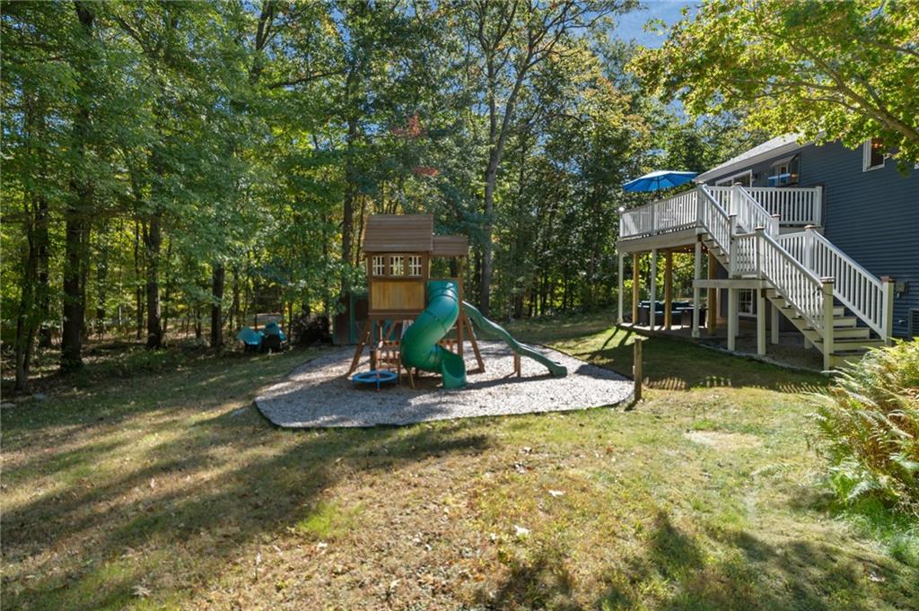 1720 Harkney Hill Road Property Photo 4