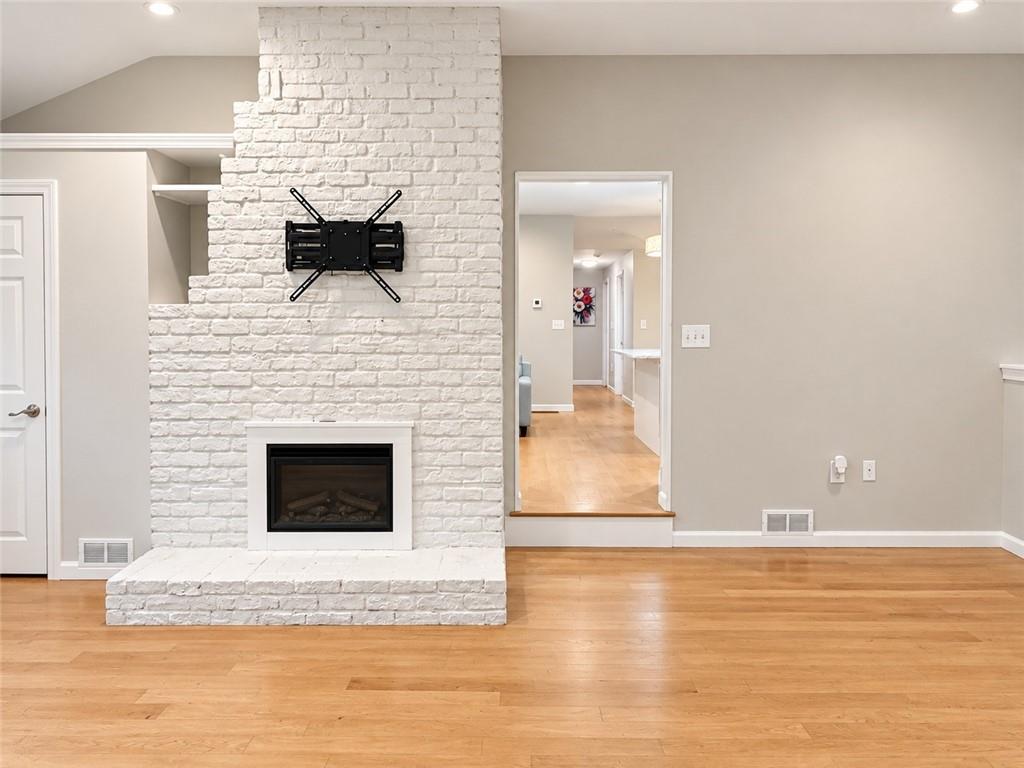 4 Dwight Street Property Photo 10