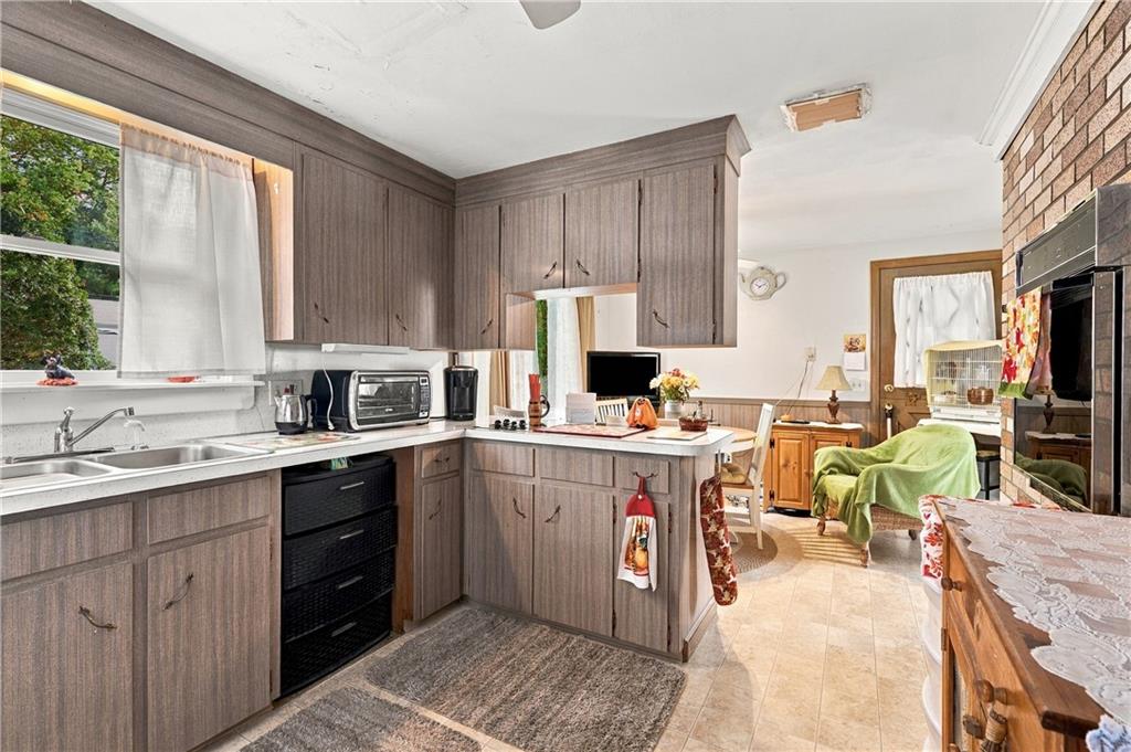 56 Ruth Street Property Photo 11