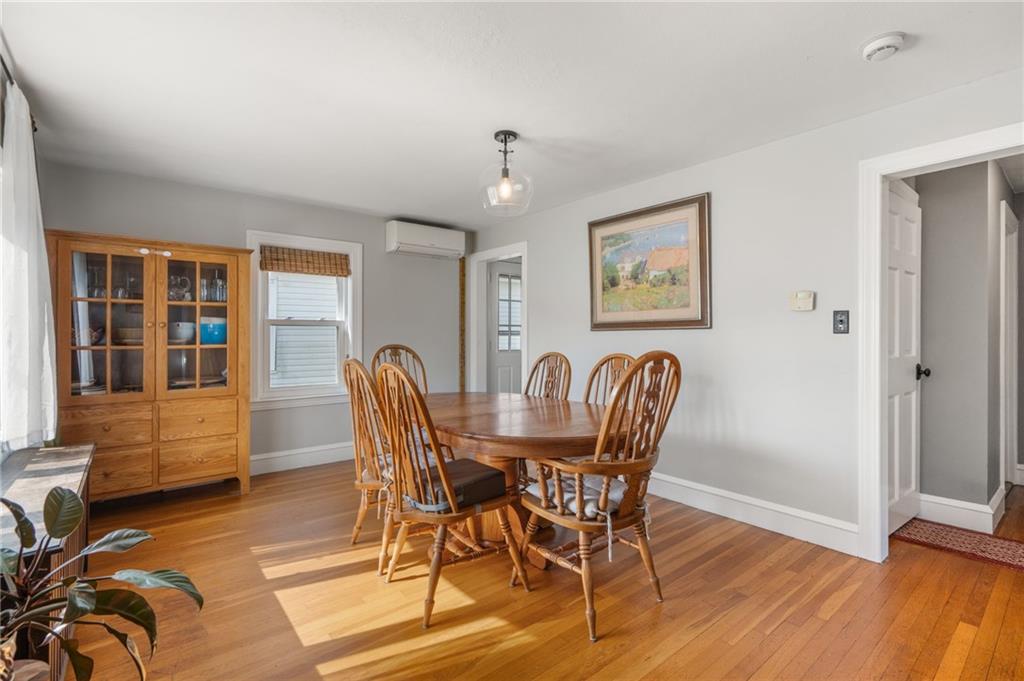 384 Vine Street Property Photo 12