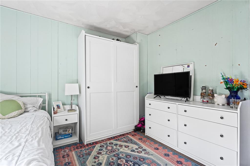 12 Freemont Street Property Photo 21