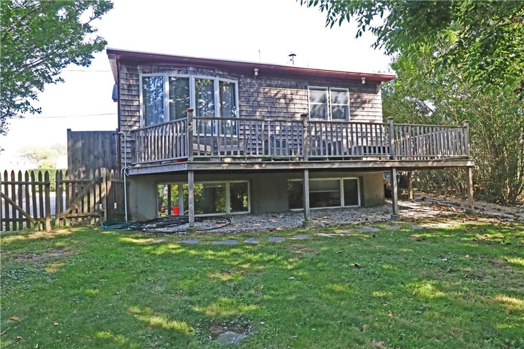 12 Draper Avenue Property Photo 3