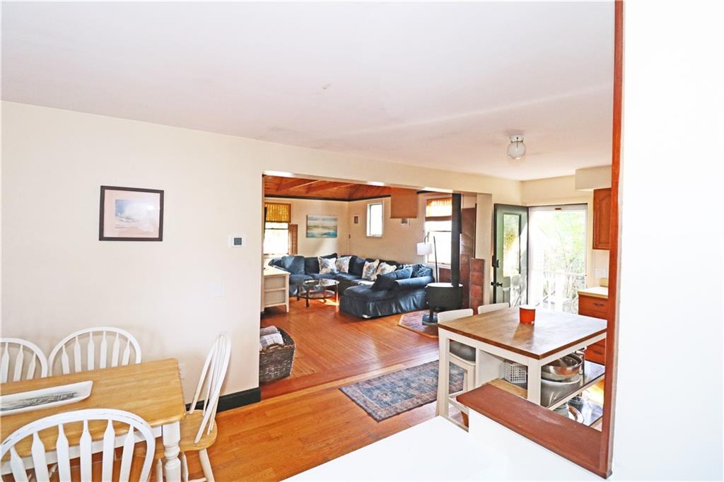 12 Draper Avenue Property Photo 14