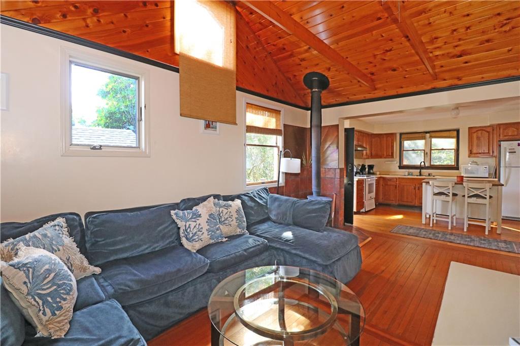 12 Draper Avenue Property Photo 15