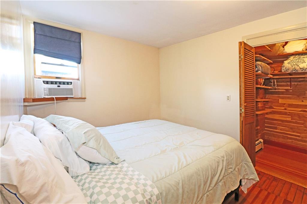 12 Draper Avenue Property Photo 20