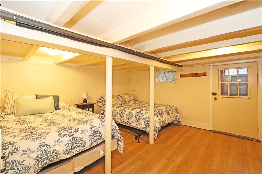 12 Draper Avenue Property Photo 30