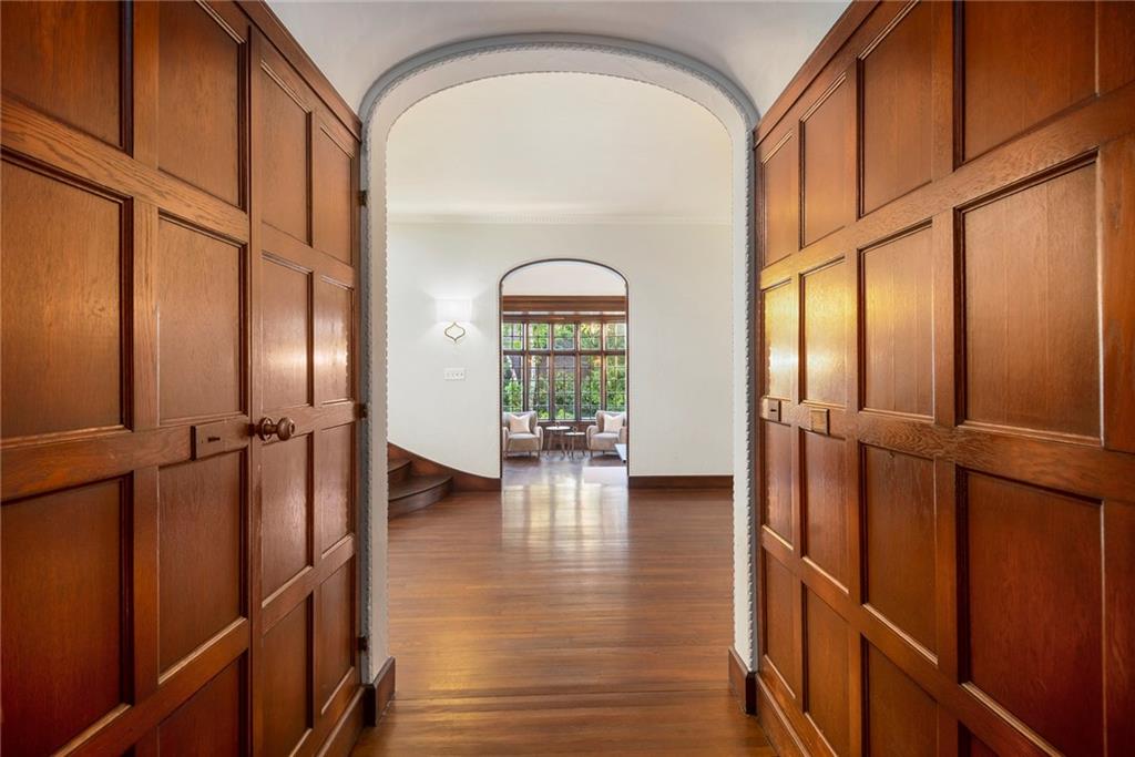 330 Freeman Parkway Property Photo 13