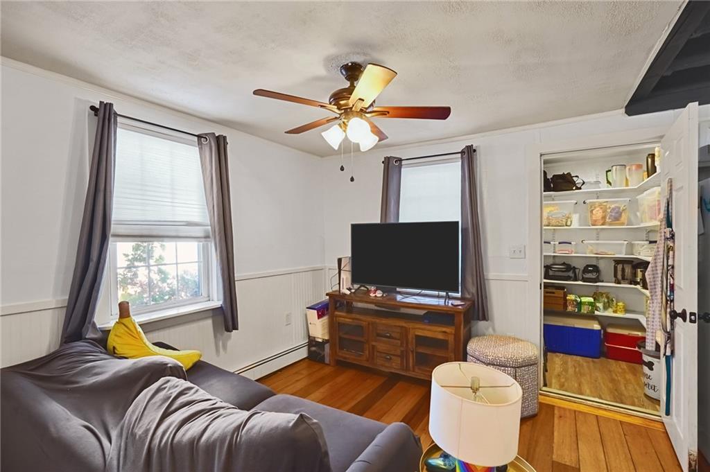 304 Park Avenue Property Photo 14