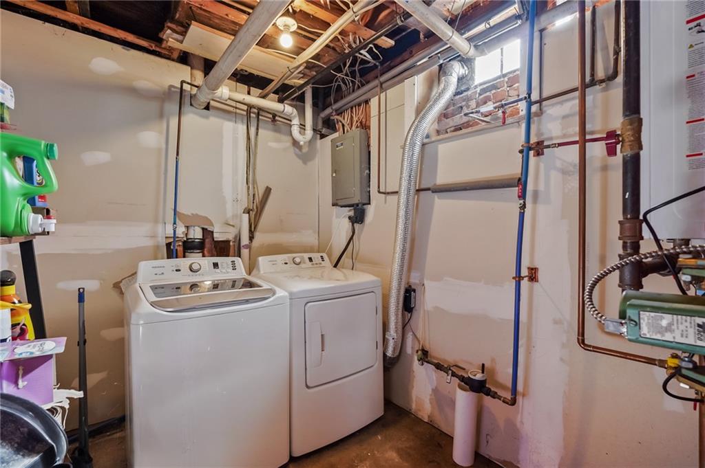 304 Park Avenue Property Photo 19