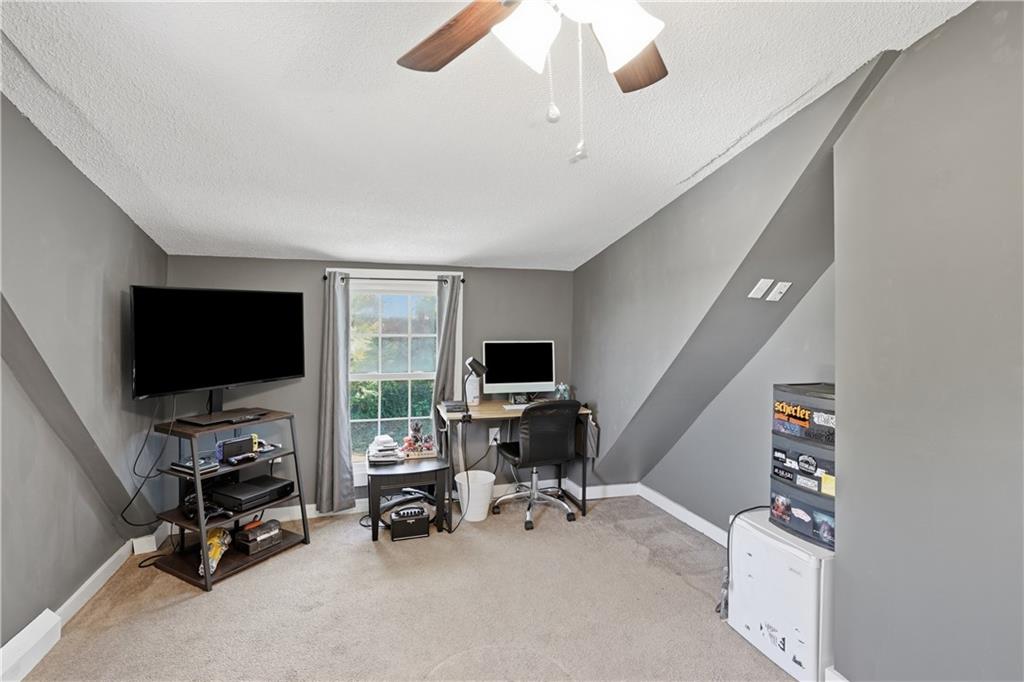 304 Park Avenue Property Photo 43