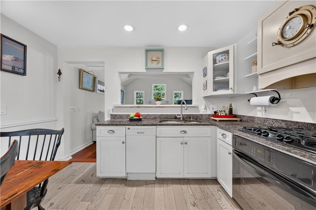 17 Sidney Avenue Property Photo 16