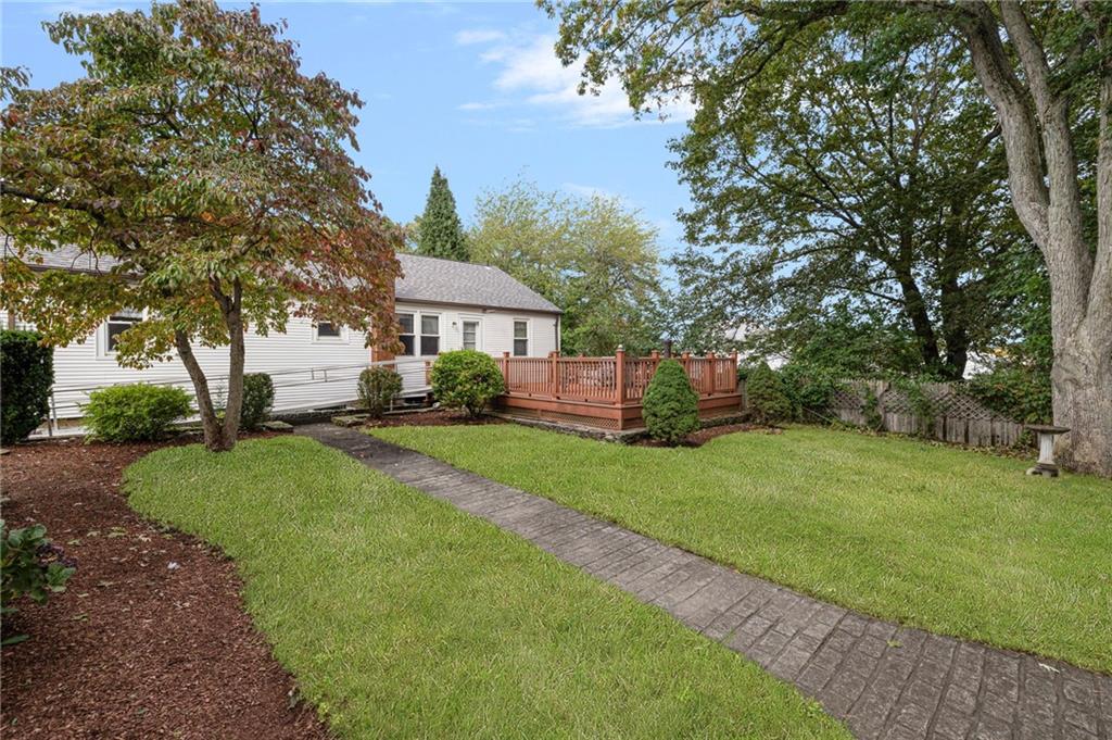 12 Bowen Street Property Photo 5