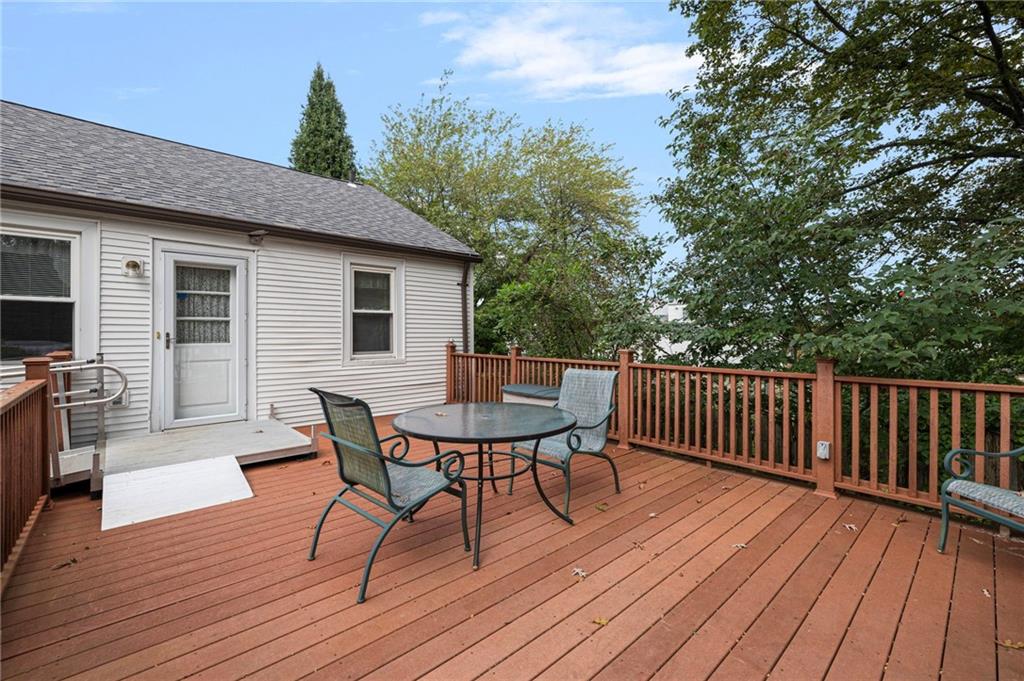12 Bowen Street Property Photo 12