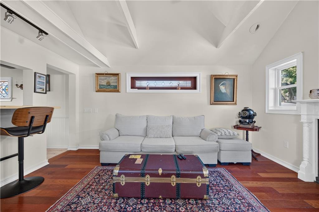 17 Sidney Avenue Property Photo 9