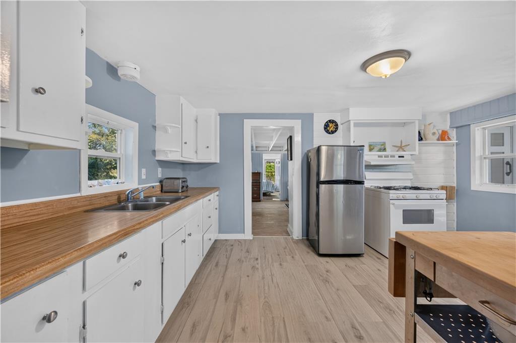 17 Sidney Avenue Property Photo 40