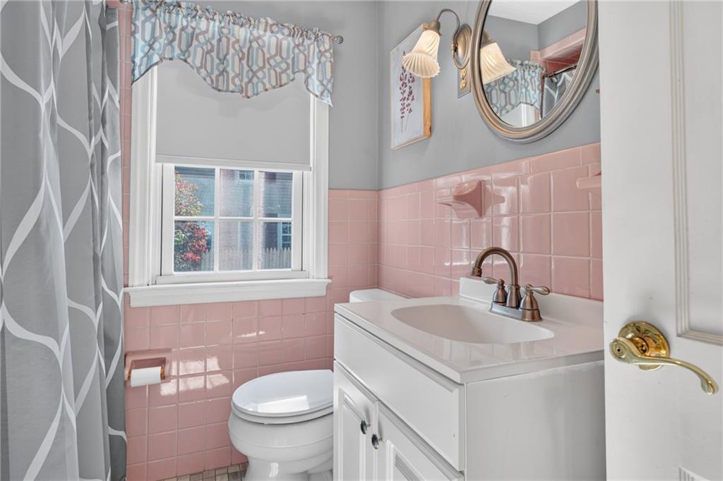 68 Harman Avenue Property Photo 17