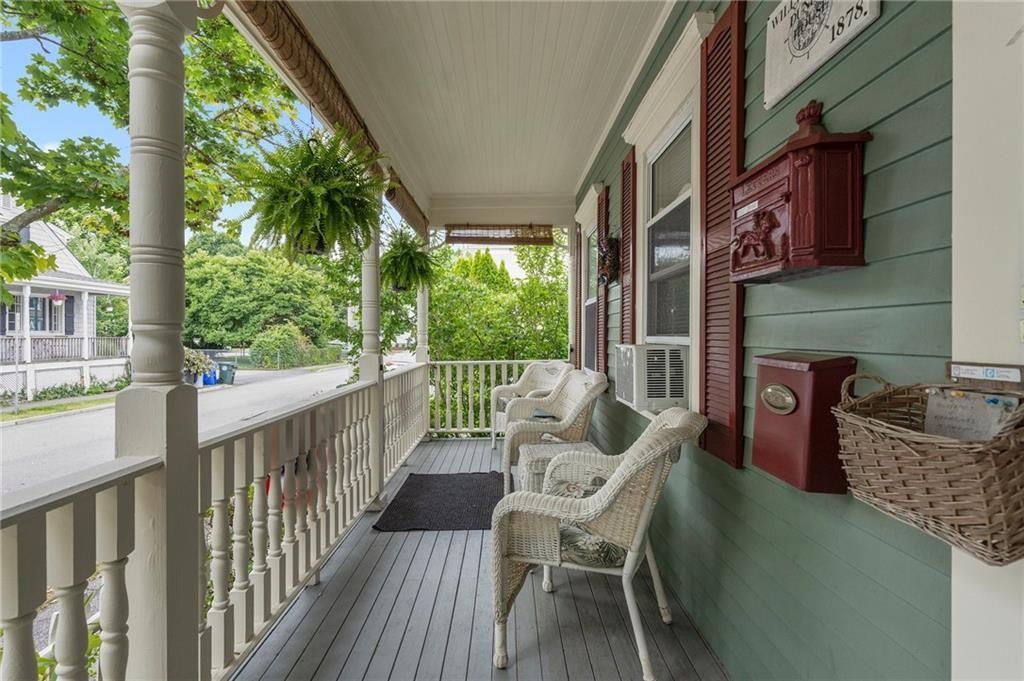 11 Lincoln Avenue Unit 3 Property Photo 4