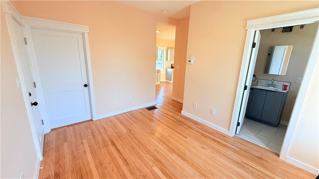 1711 Bay Street Unit 1 Property Photo 6