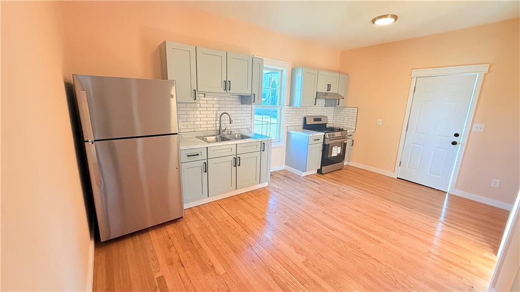 1711 Bay Street Unit 1 Property Photo 7