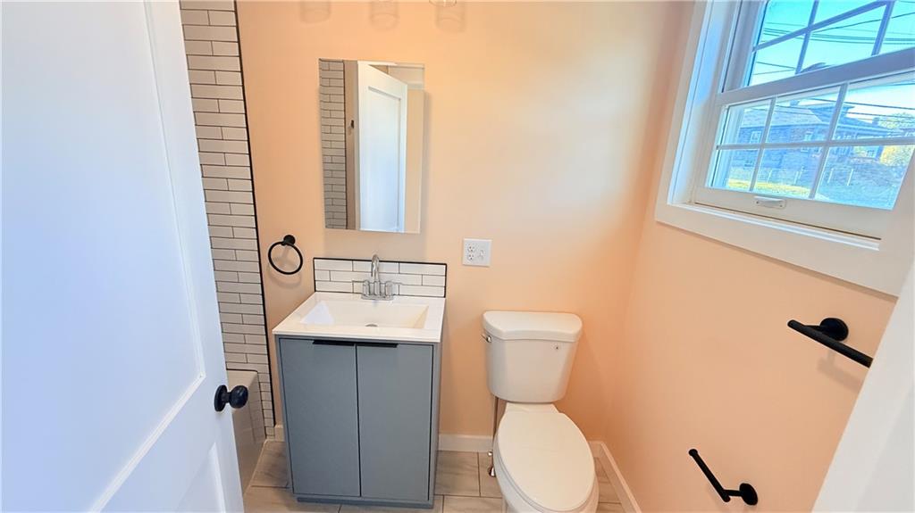 1711 Bay Street Unit 1 Property Photo 14