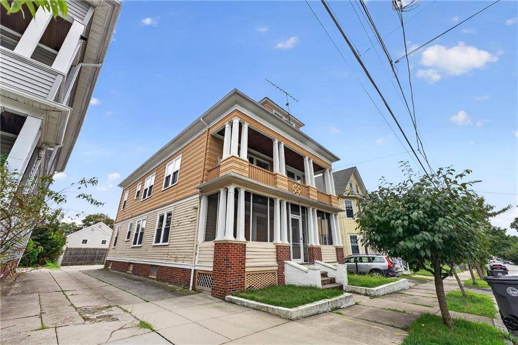 113 Radcliffe Avenue Property Photo 1