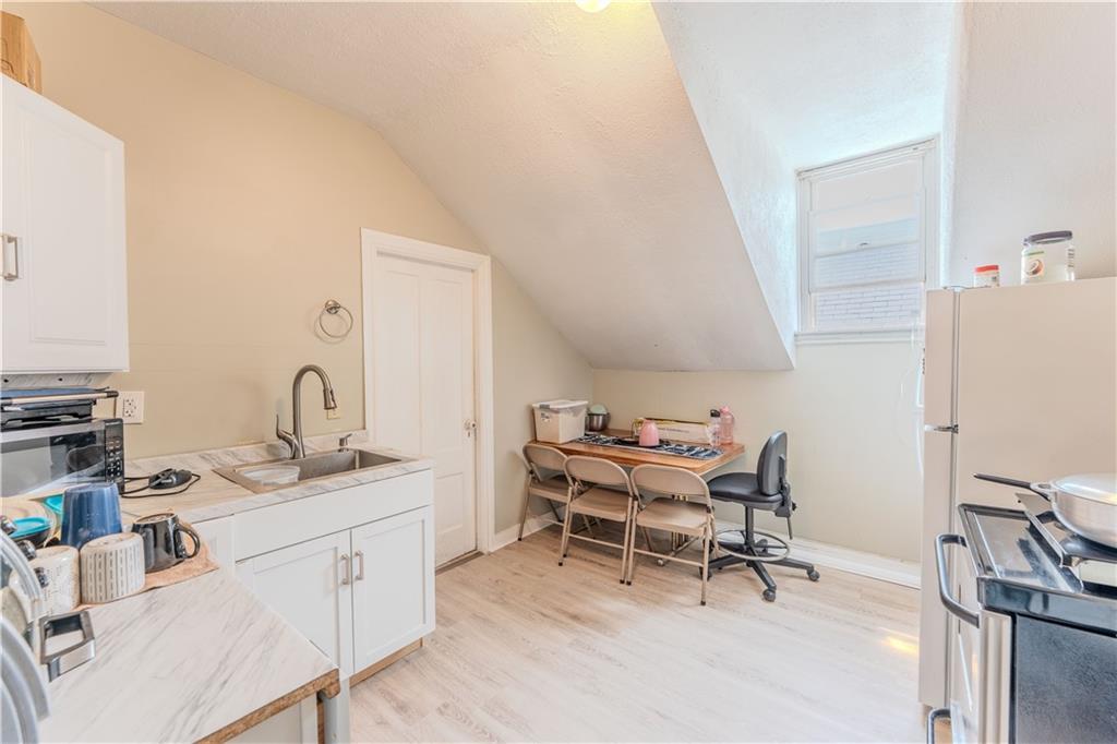 98 Stanwood Street Property Photo 14