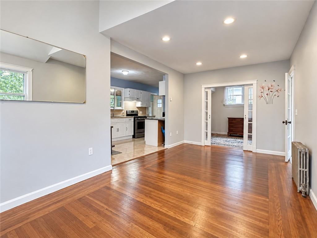 24 Vintner Avenue Property Photo 4