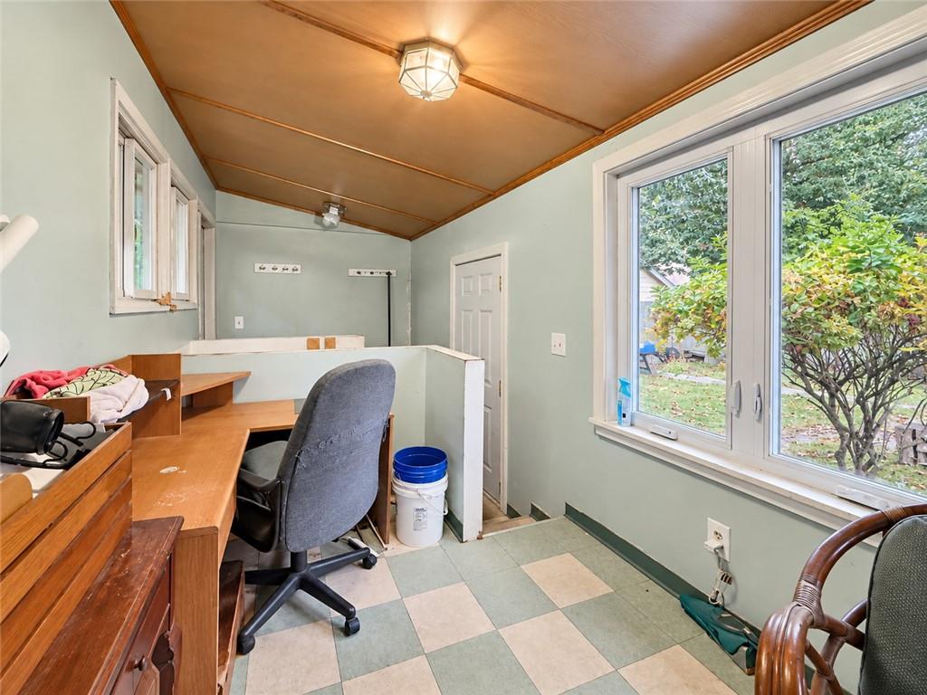 24 Vintner Avenue Property Photo 9