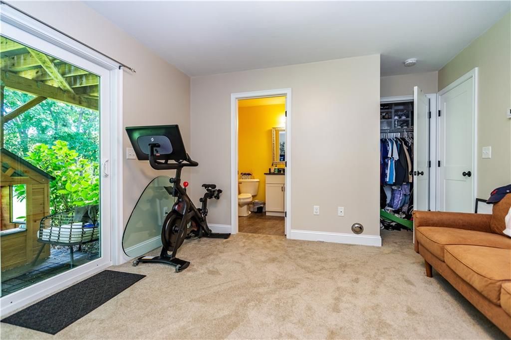3800 Post Road Unit 9 Property Photo 17