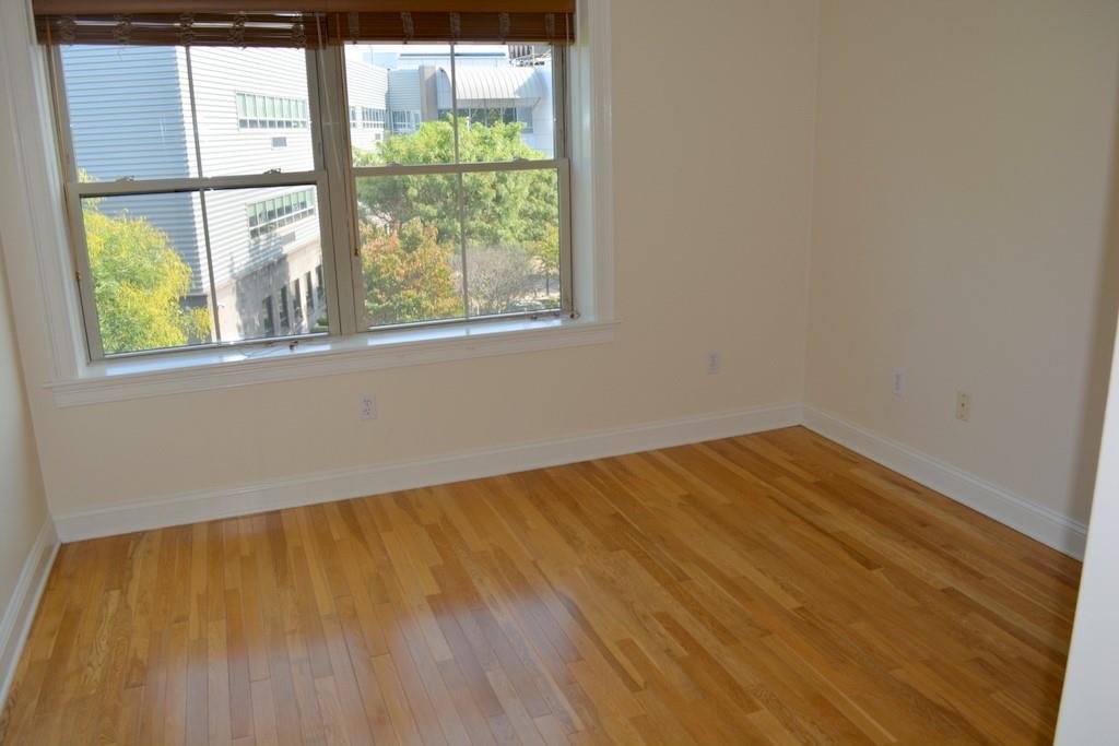 231 Douglas Avenue Unit 10 Property Photo 14