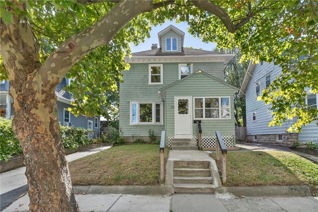92 Bartlett Avenue Property Photo 1