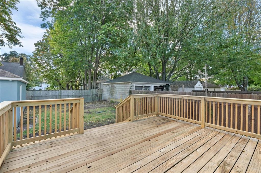 92 Bartlett Avenue Property Photo 40