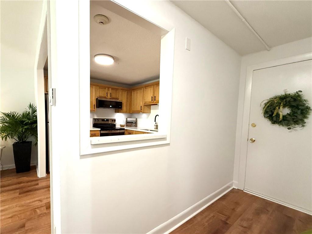 120 Pilgrim Parkway Unit 4 Property Photo 14