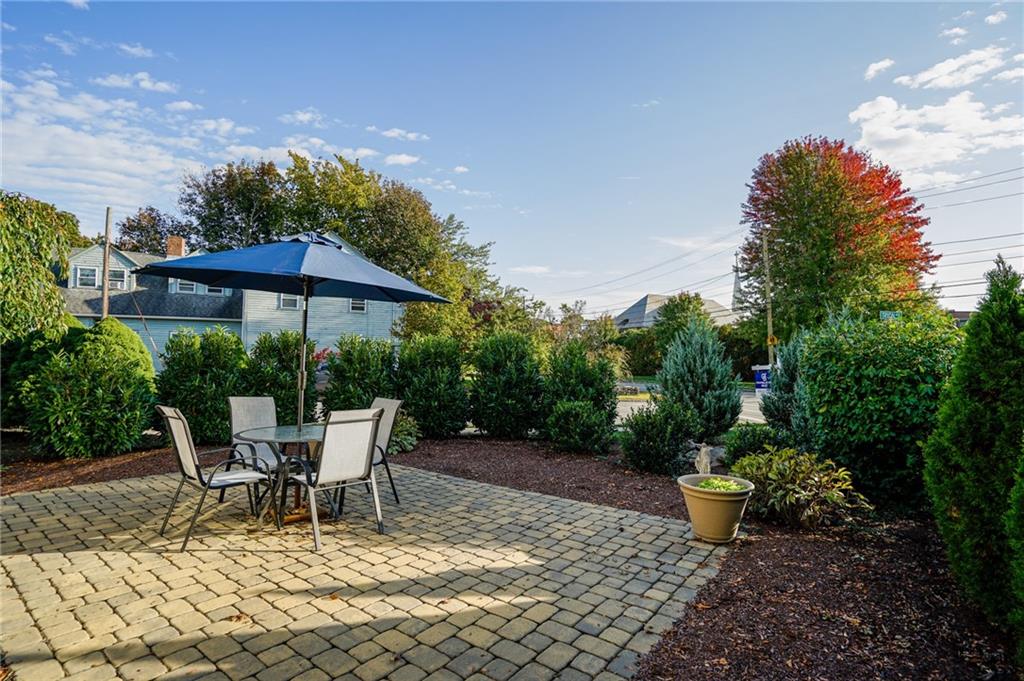 6 Tryon Avenue Property Photo 10