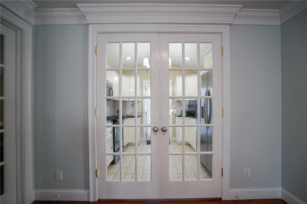 6 Tryon Avenue Property Photo 15