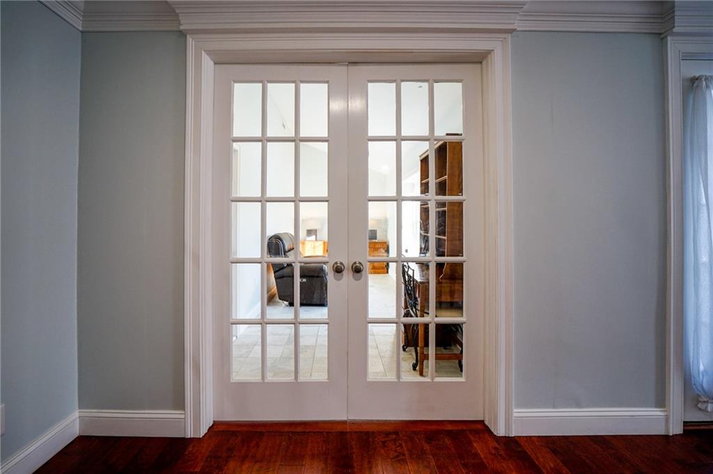 6 Tryon Avenue Property Photo 21