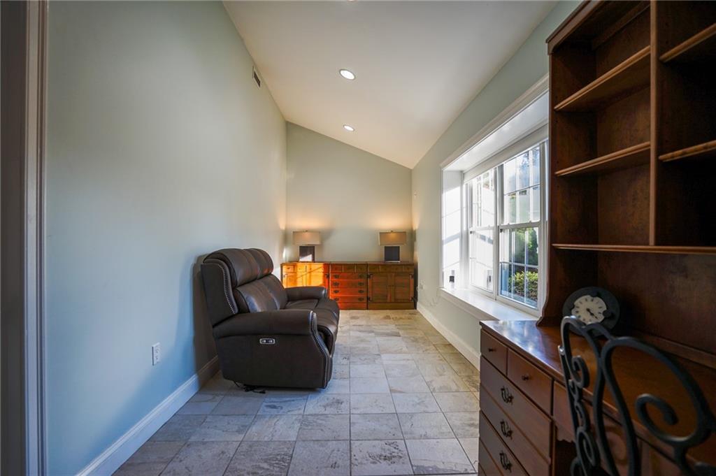 6 Tryon Avenue Property Photo 23