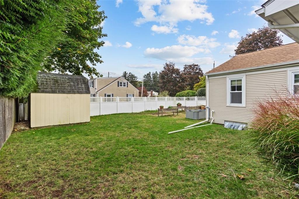 62 Sweetfern Road Property Photo 10