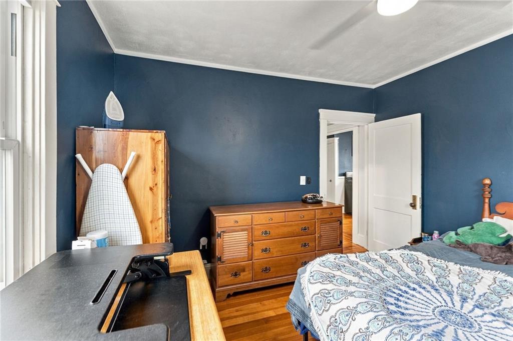580 Admiral Street Property Photo 7