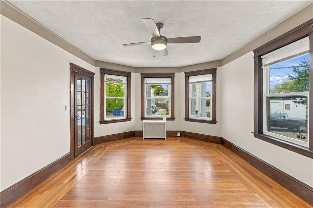 580 Admiral Street Property Photo 31