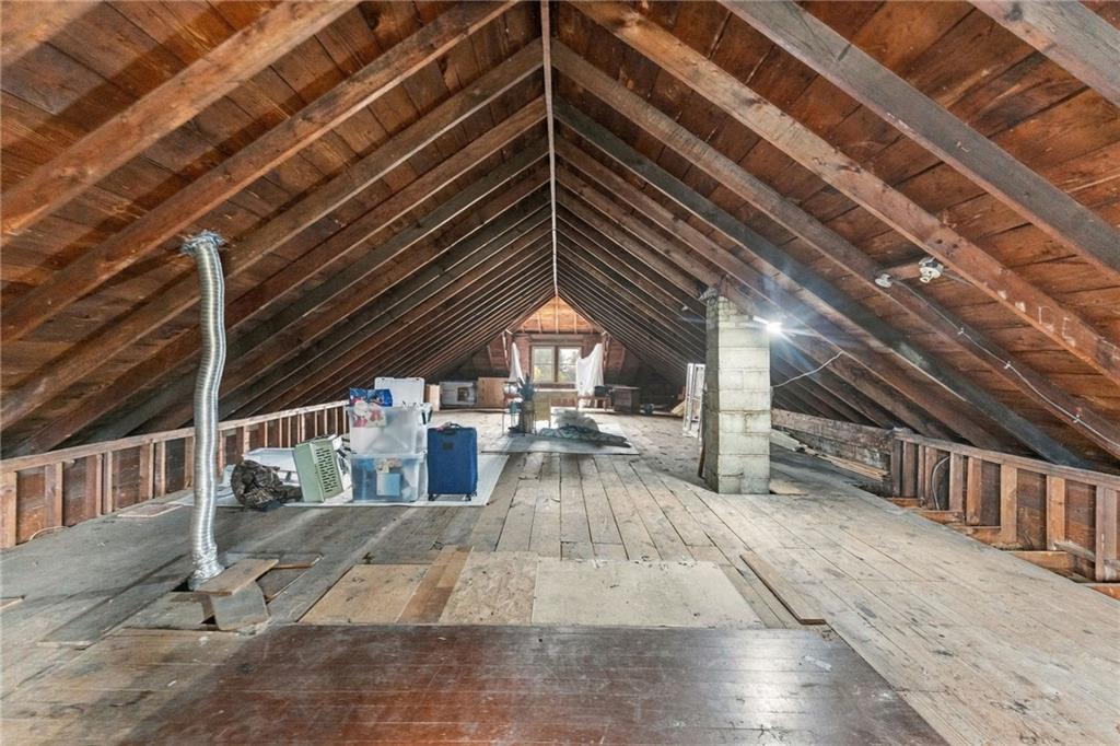 580 Admiral Street Property Photo 47