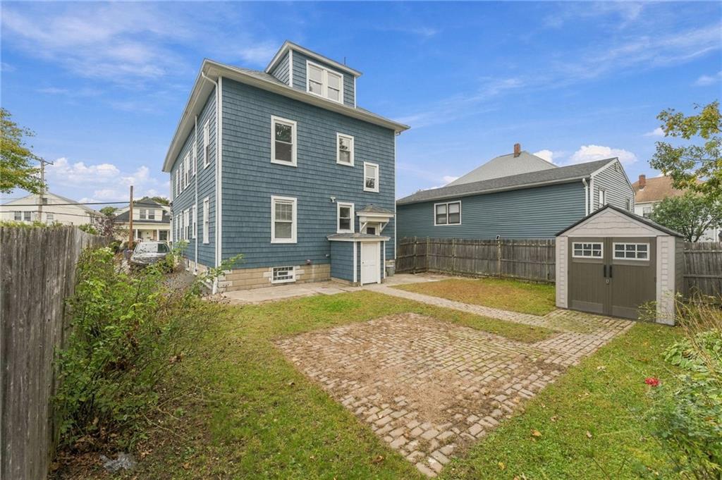 580 Admiral Street Property Photo 48