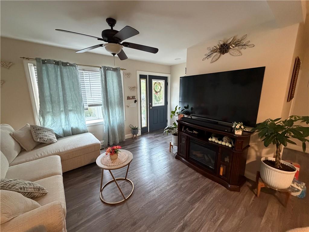 2169 Mineral Spring Avenue Property Photo 8