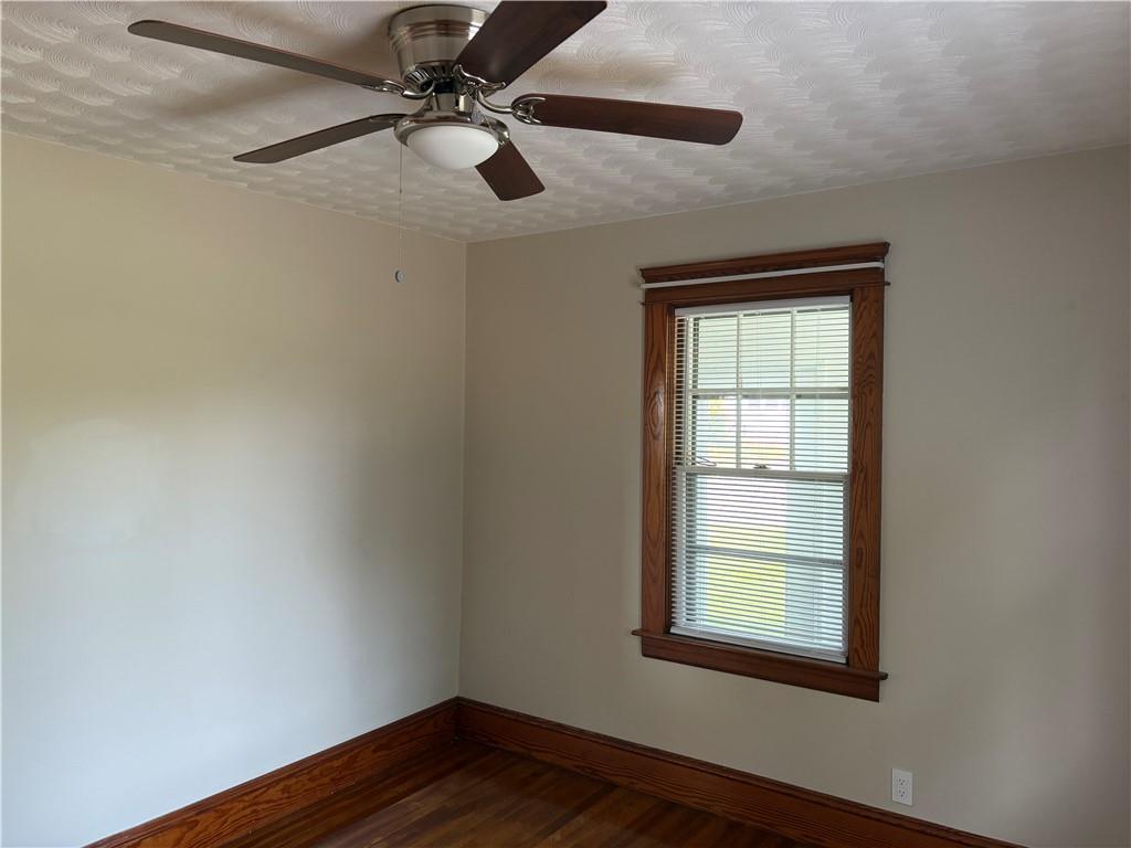 202 Lincoln Street Property Photo 25