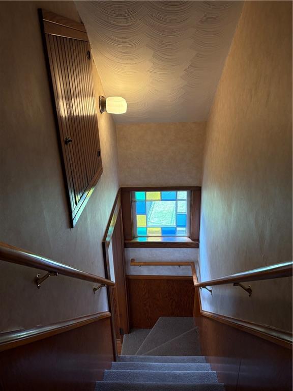 202 Lincoln Street Property Photo 26