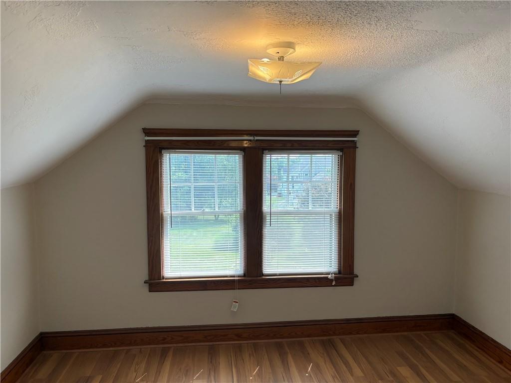 202 Lincoln Street Property Photo 29